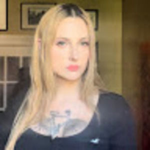 Meet your Posher, Sasha